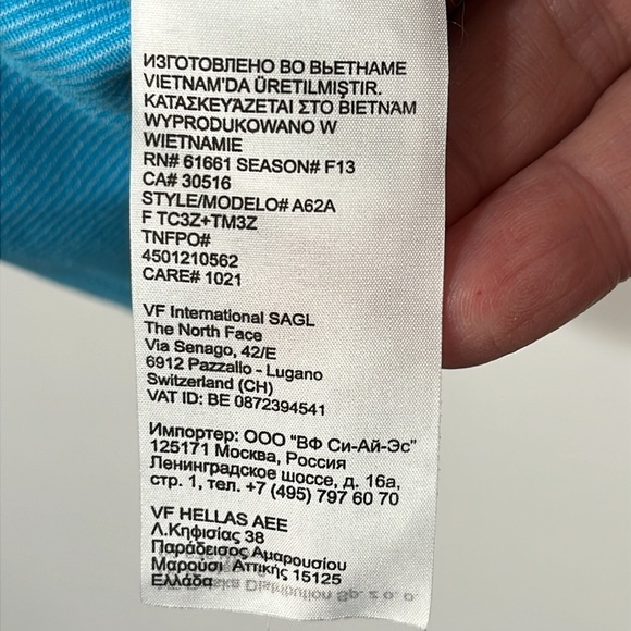 North Face Women's Running Shirt Size M Long Sleeve Teal Blue Flash Dry Hiking - Picture 15 of 16